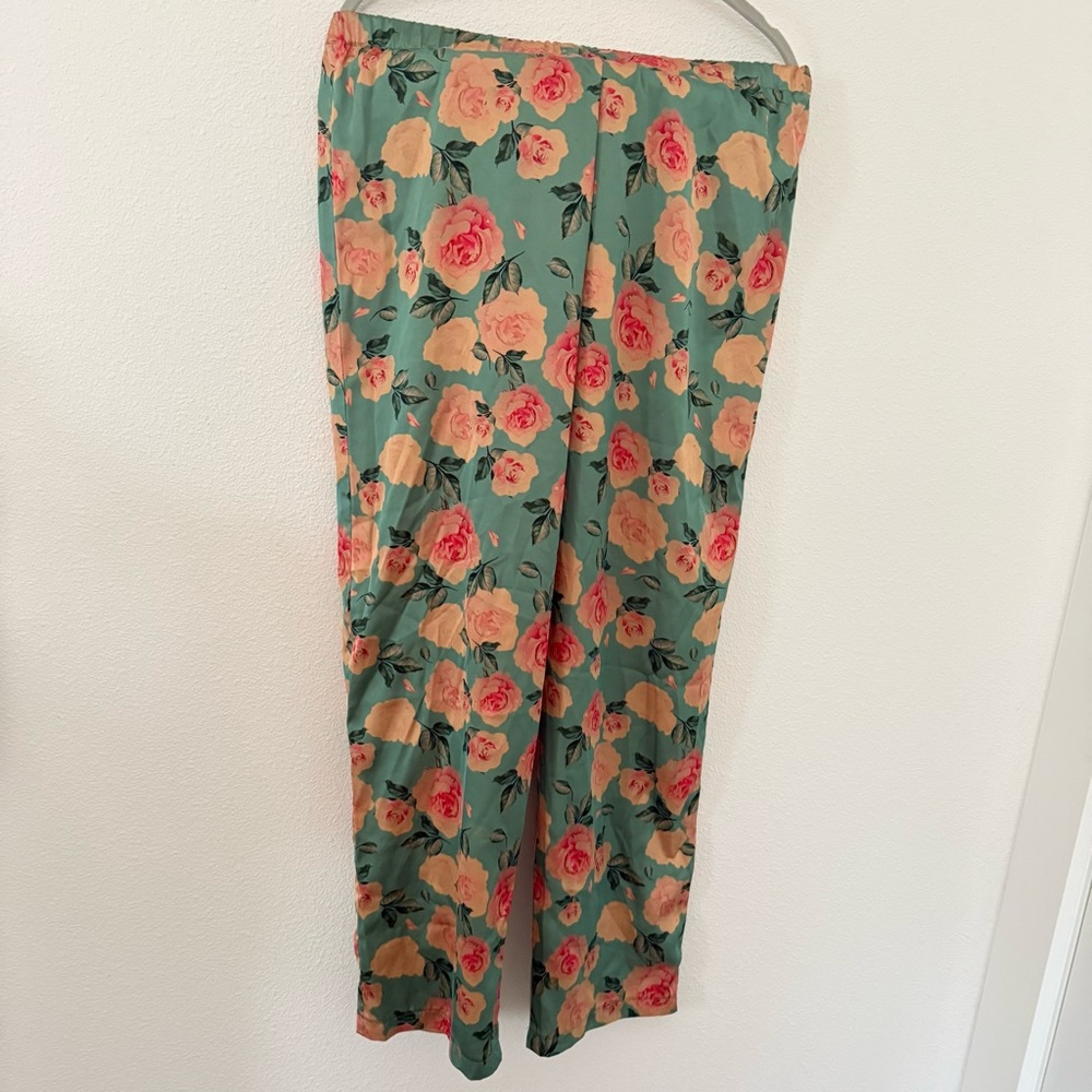 Silkin Rosella Handmade Soft Silky Floral Pajama Lounge Set  2PC Women’s size S - Picture 7 of 16